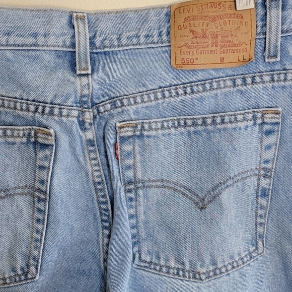 90s Vintage Levi's | 550 Relaxed Fit Tapered Leg Long Length Mom Jeans Size 15 - Picture 3 of 7